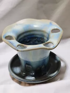 Hand-Thrown Pottery Blue/Cream Glaze Toothbrush Holder-Pre-Owned  - Picture 1 of 5