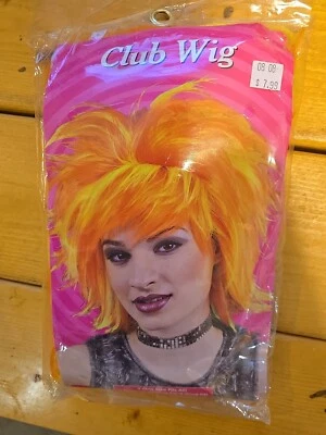 Club Wig 黄色和橙色品牌 Fun World — 第 1/3 张图片