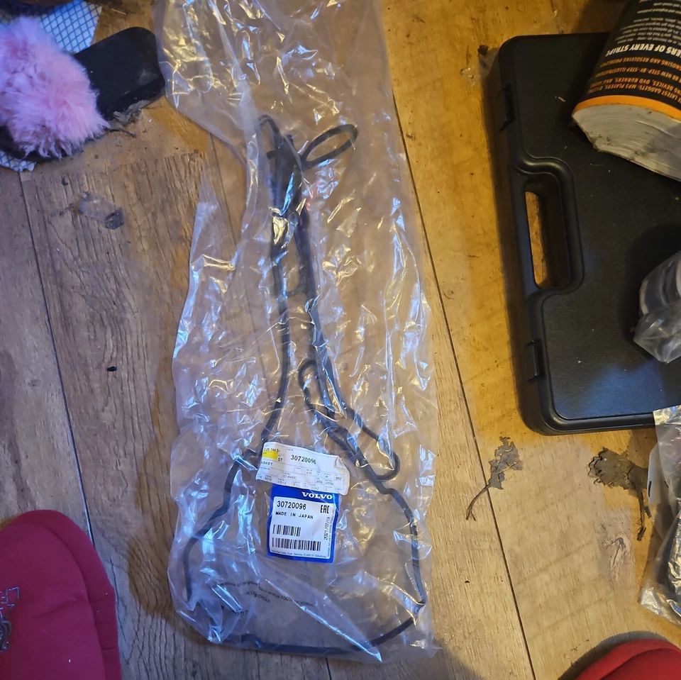 Junta, tapa culata para VOLVO:S80 II,XC90 I,S80 II Sedán, 30720096 Foto 1 de 2