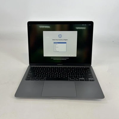 MacBook Air 13 Space Gray 2020 1.2 GHz Intel Core i7 8GB 512GB SSD - Good - Image 1 of 4