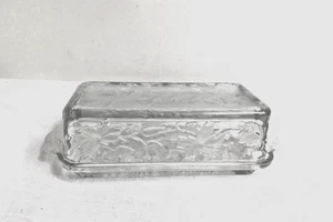 G7 - Princess House USA Fantasia 1/4lb Covered Butter Dish - Picture 1 of 4