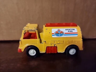 Camión cisterna de combustible de aviación TootsieToy Amoco 1970 vintage amarillo/rojo hecho en EE. UU. Foto 1 de 4