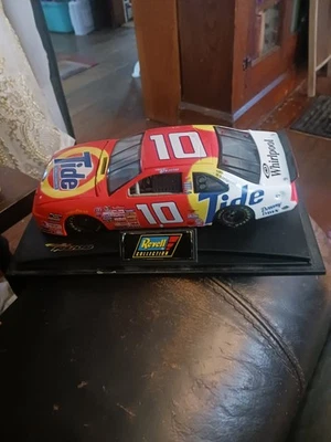 Escala 24 1998 # Revell#10 Rudd ver fotos y descripción Foto 1 de 3