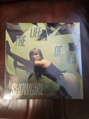 Taylor Swift The Life Of A Showgirl: Shiny Bug Wintergreen Onyx Marbled Vinyl - Image 1 of 3