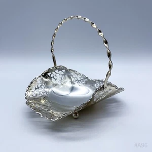 Vintage WMF Handle Basket, Bowl with Handle, Breakthrough Handle - 11x13cm - Picture 1 of 7