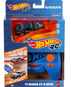 NEW Mattel Hot Wheels Remote Control Nissan GTR Vehicle - 1:64 Scale - Picture 1 of 2