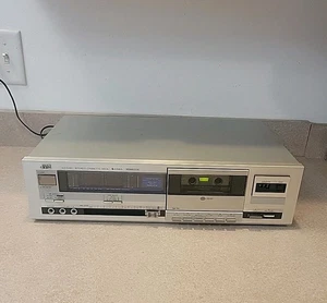 JVC KD-D40 Cassettiera Vintage TESTATA FUNZIONANTE - Foto 1 di 8