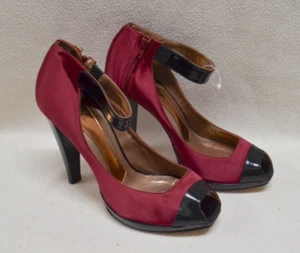 Leona Edmiston Women's Wine/Berry Fabric Side Zip Peep Toe High Heels Size 37.5 - Picture 1 of 15