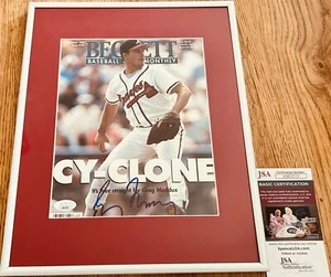 Greg Maddux signed Atlanta Braves Beckett Baseball magazine cover framed JSA COA - Picture 1 of 1
