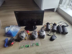 Swann Pro-535 4x Security Cameras+SR15 LCD Monitor Kit-Cables, Mouse, CD, Manual - Picture 1 of 9
