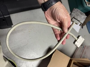 3FT SCSI-3 (HPDB68) to SCSI-2 (HPDB50) External Male/Male Cable - Picture 1 of 2