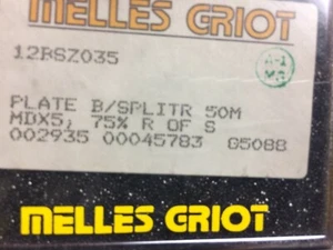 MELLES GRIOT PLATE BEAM SPLITTER - Picture 1 of 5