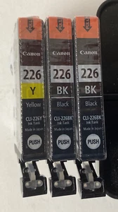 Original Canon 226 Tintenpatronen Schwarz X 2 +266 Gelb Farbe - Bild 1 von 2