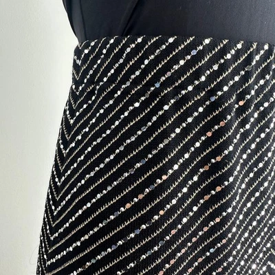 Saia de noite St John feminina 2 Santana malha Pailette lantejoulas Chevron enfeitada - Imagem 1 de 4