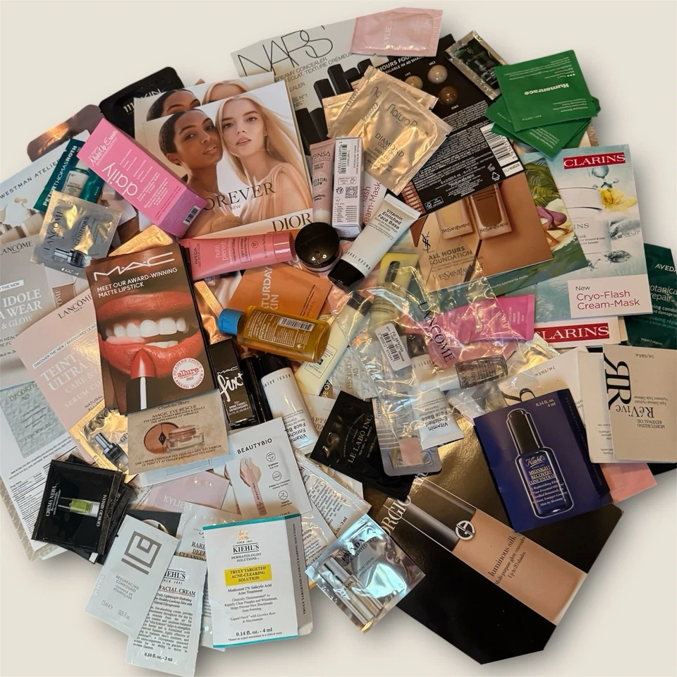 High End красоты макияж и уход за кожей и духи мини путешествий смешанный лот (20 шт.) - Изображение 1 из 1