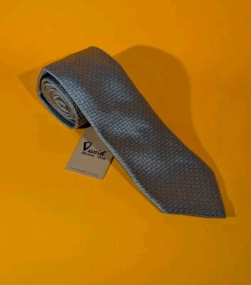 Corbata para hombre Daniel Milano 1956 100 % seda diseñador ITALIA azul metálico a cuadros  Foto 1 de 4