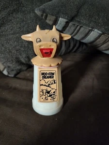 Vintage 70’s Moo-Cow Creamer Whirley Industries Warren, PA Plastic Coffee Tea - Bild 1 von 12
