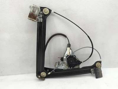 Bmw Bmw 645i Passenger Front Right Power Window Motor C5GS0 - Image 1 of 4