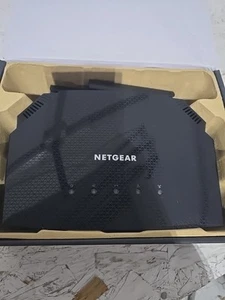 Netgear RAX10-100NAS RAX10 AX1800 Wi-Fi 6 Router - Picture 1 of 7