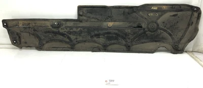 2012-2018 MERCEDES CLS550 W218 ЛЕВАЯ ЗАЩИТА ДНИЩА ОТ БРЫЗГ OEM. - Изображение 1 из 4