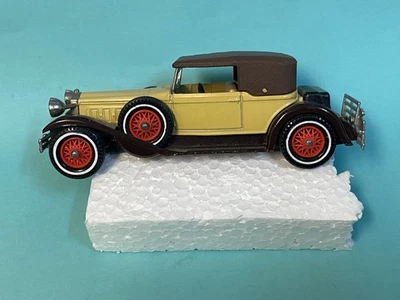 VINTAGE MATCHBOX MODELS OF YESTERYEAR No Y-15 - 1930 PACKARD VICTORIA BY LESNEY - Image 1 of 4