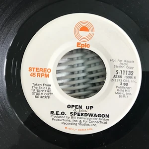 REO SPEEDWAGON OPEN UP DJ PROMO 45 VG+ MONO / STEREO - Picture 1 of 1