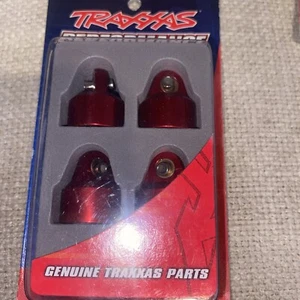 Tapones amortiguadores de aluminio Traxxas 8964R rojo (4): Maxx - Imagen 1 de 1