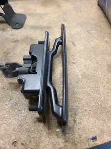 For Lumina APV 90-96, Rear, LH=RH Side - Side Sliding Door Door Handle, Primed - Picture 1 of 4