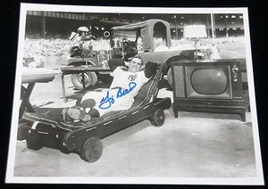 SIGNIERTES YOGI BERRA 1959 ZEREMONIELLER TAG 8 X 10 FOTO AUTO JSA COA YANKEES AUTOGRAMM - Bild 1 von 2