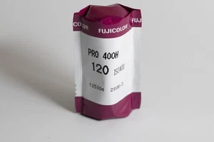 Film-Fujifilm Pro 400H Movie 2008 Film Color 400 Iso Negative - Bild 1 von 2