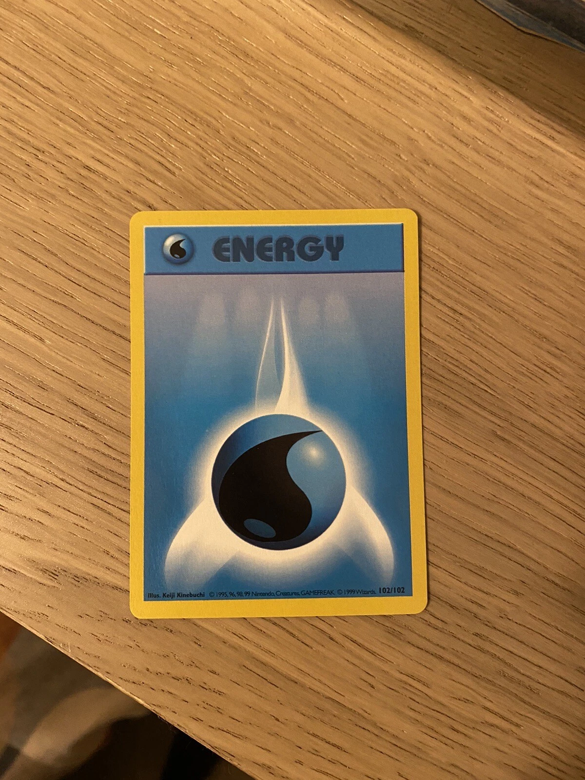 NEAR MINT! Shadowless Water Energy (102/102) Base Set Pokemon , WOTC 1999