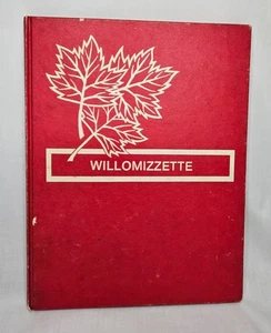 1977 Willow Springs MO Willomizzette Grade School Yearbook Annual - Picture 1 of 3