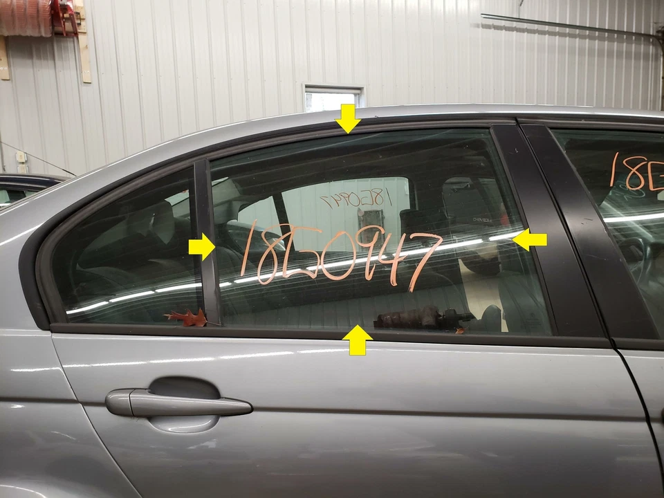 2005 BMW 325I SEDAN PORTA TRASEIRA PASSAGEIRO LATERAL JANELA DE VIDRO SOMENTE - Imagem 1 de 1