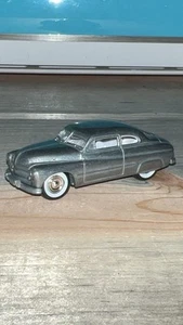 Johnny Lightning 1949 Mercury Street Freaks Kustomized Diecast 1:64 - Picture 1 of 3