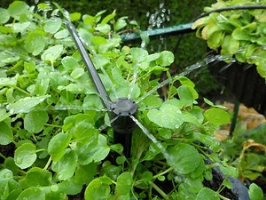 Garden Watering Kit for Pots, Borders and Beds on/off sprinklers Easy Assembly - Picture 1 of 12