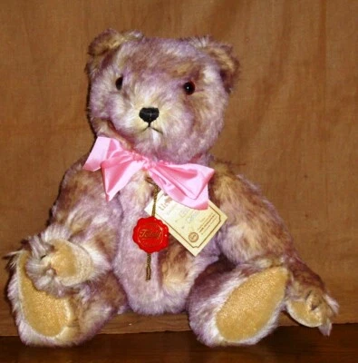 Teddy-Hermann Hirschaid-80iger-42cm-hart gestopft-mehrfarbig-lim.-Zustand 1 - Bild 1 von 4