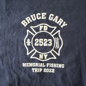 Firefighter FDNY Engine 40 Memorial Fishing Trip T Shirt Size M - Picture 1 of 2