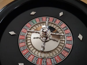 SOFORT STARTKLAR SET Roulette Kessel hochwertig inkl. Jetons und Croupiers Rake - Bild 1 von 8