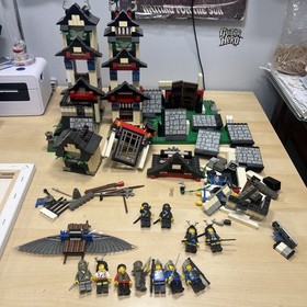 LEGO Castle: Flying Ninja&rsquo;s Fortress (6093)  Mostly Complete