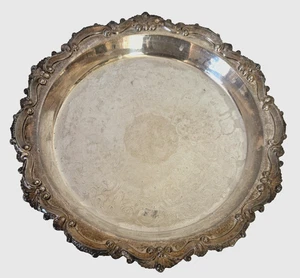 Bandeja redonda para servir plateada vintage diseño grabado 3 patas 12" G4 - Imagen 1 de 6