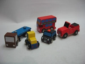 CAMION AUTO in legno per binario ferroviario stradale in legno ~ (adatto a Brio Thomas) **A23 - Foto 1 di 3