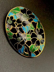 Vintage Gold Metal Oval Enamel Flower Design Pin Brooch - Picture 1 of 7