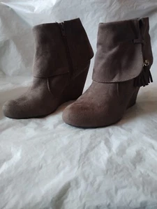 Zigi Soho Kris Suede Wedges Boots Size 7 - Picture 1 of 7