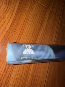 Poster Jimi Hendrix - Autentico Hendrix 2005 24" x 36" LP0982. Nuovo. Sigillato - Foto 1 di 9