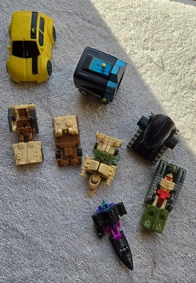 LOTE DE 8 TRANSFORMADORES/ROBÔS TRANSFORMADORES (#8) - Imagem 1 de 4