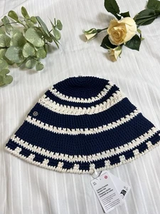 Cappello a secchiello all'uncinetto in cotone Lululemon nuovo con etichette $58 - CLBL/LTIV - taglia M/L - Foto 1 di 6