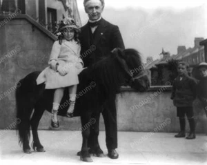 Houdini With Little Girl On Pony 1900s 8x10 Reprint Of Old Photo - Picture 1 of 1