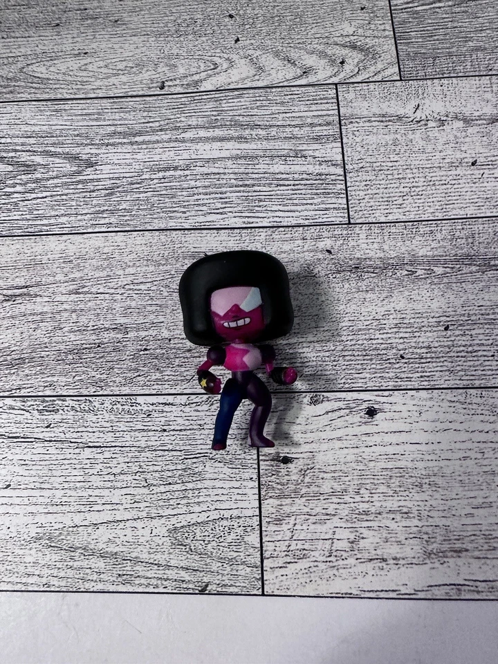 2016 Funko Mystery Minis Cartoon Network Steven Universe Garnet Toy Figure - Image 1 of 4