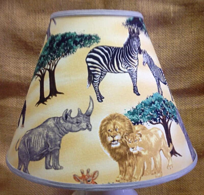 Animales africanos elefante bronceado cebra rinoceronte león pantalla de lámpara hecha a mano Foto 1 de 2