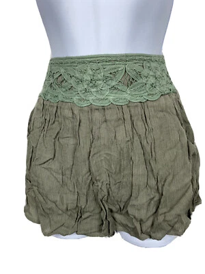 Mini Pantalones Cortos Pull On Crochet Boho Hippie Festival Cintura Elástica Verde Salvia Nuevos  Foto 1 de 4